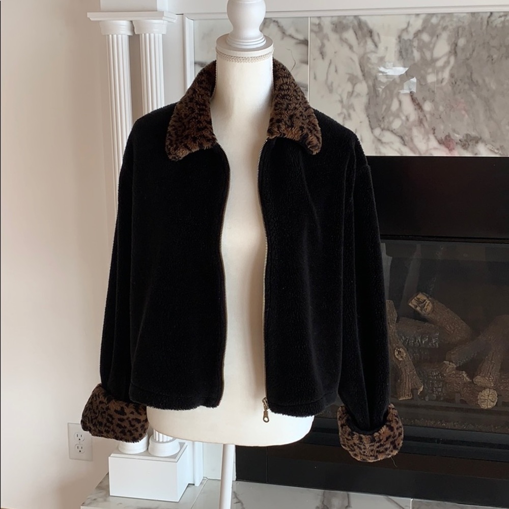 Black Jacket with Lepard collar and cuffs!